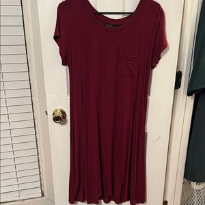 Burgundy Short Sleeve Tee shirt dress